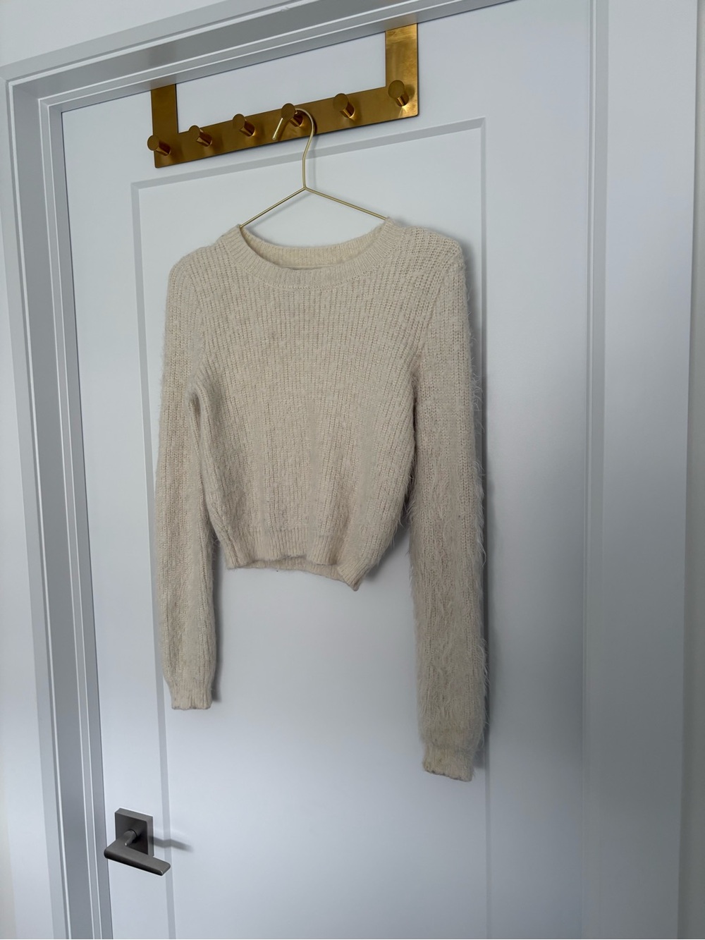 Forever 21 Cream Ribbed Crew Sweater - Picture 2 of 6